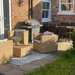 https://the-annex-2-bedroom-cottage-countryside-peaceful.yorkshirehotels.net